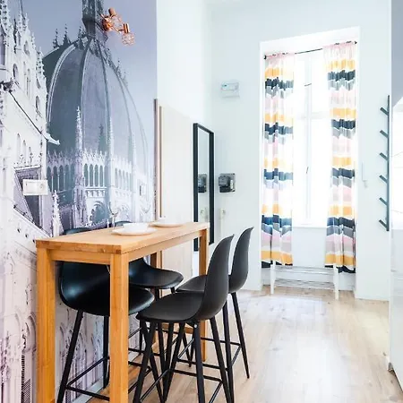 Budapest4fun - New Apt In The Heart Of 아파트